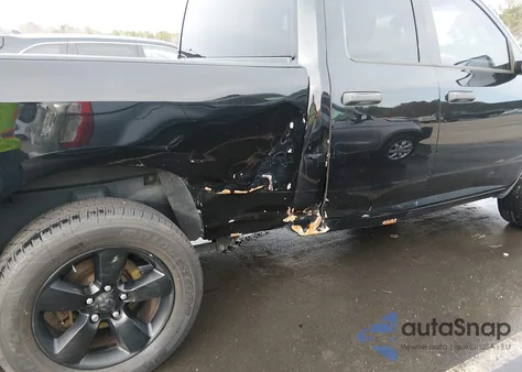 2015 Ram 1500 Express z USA, uszkodzony, nr VIN 1C6RR6FT9FS523507